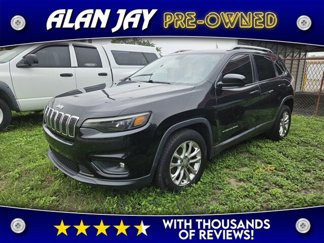 Used 2019 Jeep Cherokee Latitude w/ Popular Appearance Group image 1