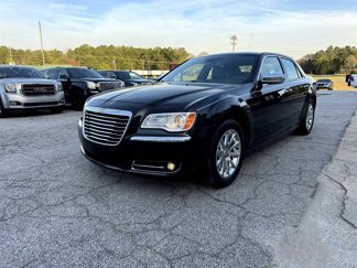 Used 2011 Chrysler 300 C image 1