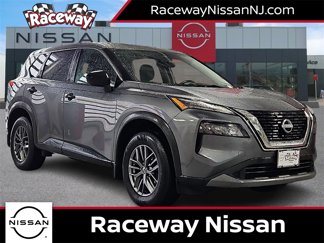 Used 2022 Nissan Rogue S image 1