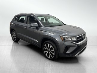 Used 2024 Volkswagen Taos SE image 1