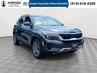 Used 2023 Kia Seltos S image 1