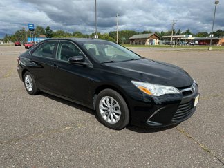 Used 2016 Toyota Camry XLE image 1