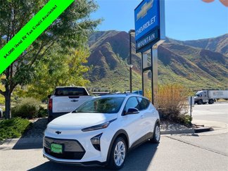 Used 2023 Chevrolet Bolt EUV LT image 1