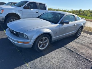 Used 2006 Ford Mustang Coupe image 1