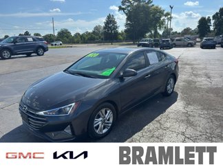Used 2020 Hyundai Elantra SEL image 1