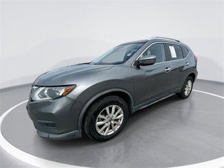 Used 2019 Nissan Rogue SV image 1