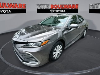 Used 2022 Toyota Camry LE image 1