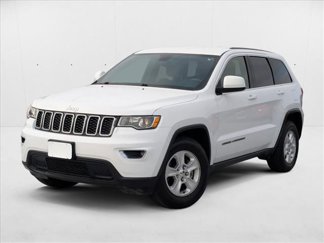 Used 2017 Jeep Grand Cherokee Laredo image 1