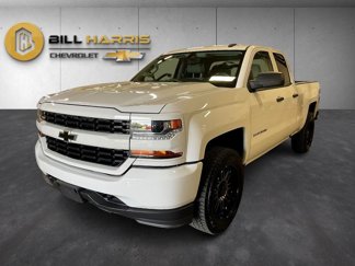 Used 2018 Chevrolet Silverado 1500 Custom image 1