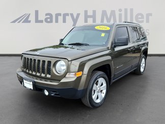 Used 2016 Jeep Patriot Latitude image 1