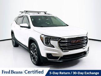 Certified 2022 GMC Terrain SLT w/ Infotainment Package II image 1