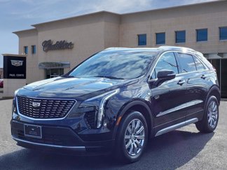 Certified 2021 Cadillac XT4 Luxury w/ Cold Weather Package image 1