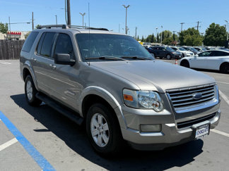 Used 2008 Ford Explorer XLT image 1