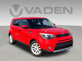 Used 2018 Kia Soul + image 1