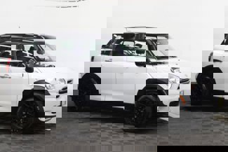 Used 2015 MINI Cooper Countryman image 1