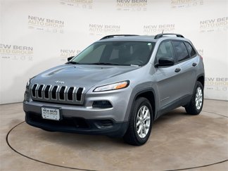 Used 2017 Jeep Cherokee Sport image 1
