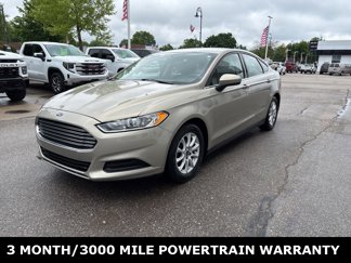Used 2015 Ford Fusion S image 1