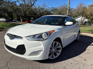 Used 2013 Hyundai Veloster w/ Style Pkg image 1