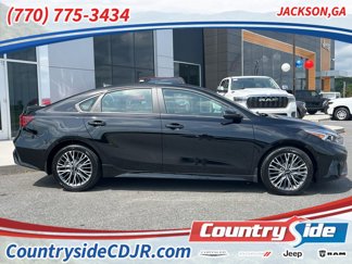 Used 2024 Kia Forte GT-Line image 1