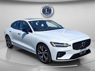 Certified 2025 Volvo S60 B5 Core image 1
