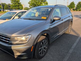 Used 2021 Volkswagen Tiguan SE R-Line image 1