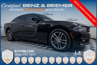 Used 2019 Dodge Charger SXT image 1