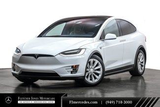 Used 2016 Tesla Model X 60D image 1