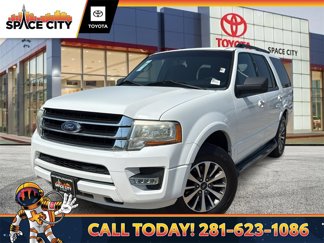 Used 2017 Ford Expedition XLT image 1
