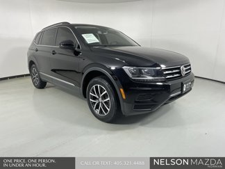 Used 2020 Volkswagen Tiguan SE w/ Panoramic Sunroof Package image 1