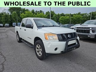 Used 2014 Nissan Titan S image 1