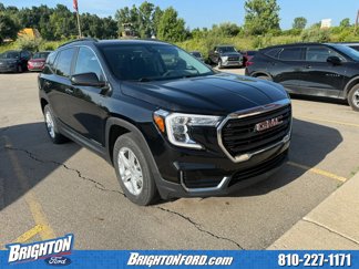 Used 2022 GMC Terrain SLE w/ Driver Convenience Package image 1