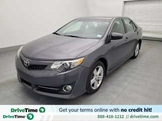 Used 2014 Toyota Camry SE image 1