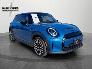 Used 2023 MINI Cooper SE image 1