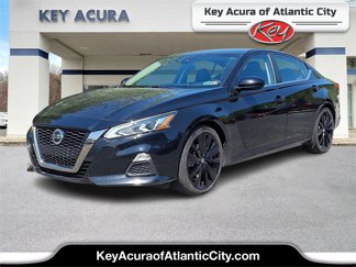 Used 2022 Nissan Altima 2.5 SR image 1
