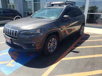 Used 2019 Jeep Cherokee Latitude Plus w/ Cold Weather Group image 1