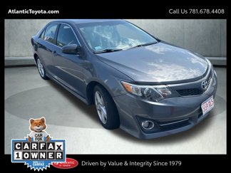 Used 2012 Toyota Camry SE image 1