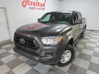Used 2022 Toyota Tacoma SR image 1