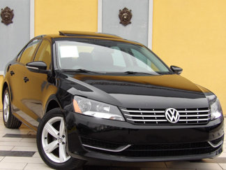 Used 2012 Volkswagen Passat TDI SE image 1