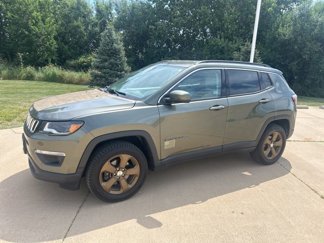 Used 2018 Jeep Compass Latitude w/ Popular Equipment Group image 1