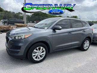 Used 2019 Hyundai Tucson SE image 1