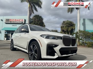 Used 2022 BMW X7 M50i image 1