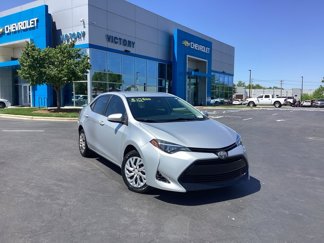 Used 2018 Toyota Corolla LE image 1