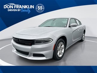 Used 2022 Dodge Charger SXT image 1
