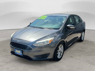 Used 2015 Ford Focus SE image 1