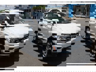 Used 2020 Volkswagen Tiguan S image 1