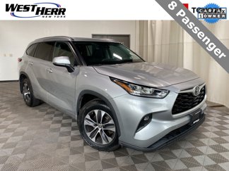 Used 2020 Toyota Highlander XLE image 1