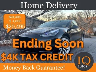 Used 2021 Tesla Model 3 Standard Range Plus image 1