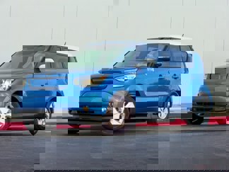Used 2017 Kia Soul EV image 1