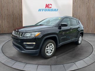 Used 2018 Jeep Compass Sport image 1