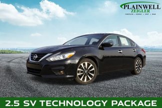 Used 2018 Nissan Altima 2.5 SV image 1